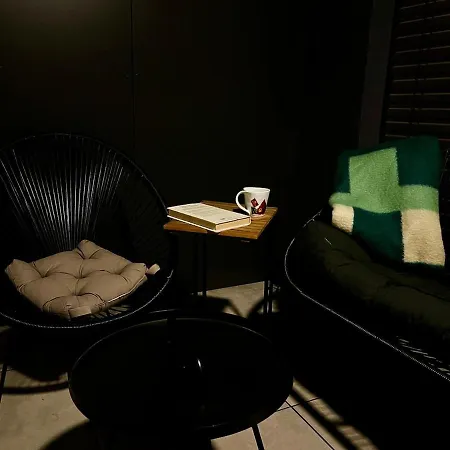 Studio, Location, Coffe Gift, 10m2 Balcony 布拉迪斯拉发